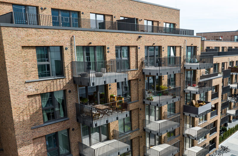 Backmann_C_Bild-1-Absturzsicherung-Festverglasung